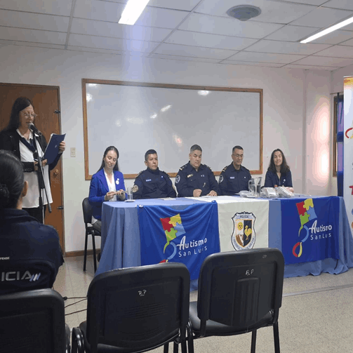 Capacitación al Personal de la Policía de la Prov. de San Luis en Autismo